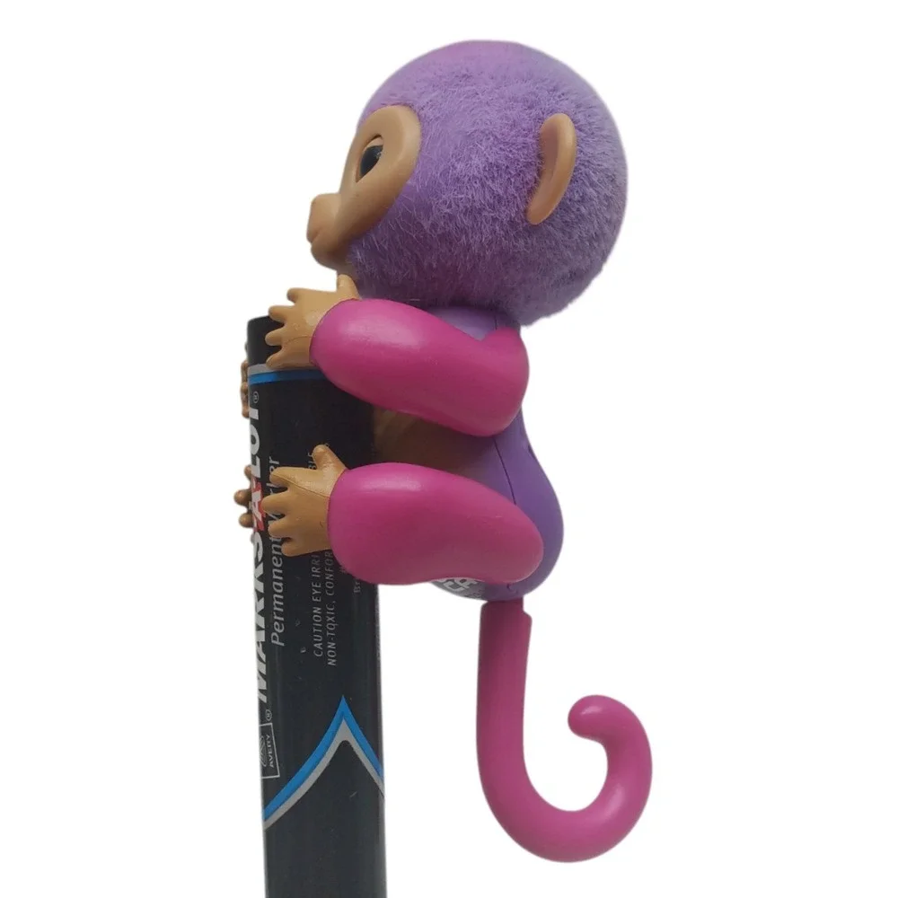 Wowwee Fingerlings Baby Monkey Animatronic Toy‎ Works / New Batteries